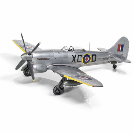 Airfix - Hawker Tempest Mk.V Post War 1/72 - The Scale Model Stash